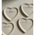 Piatto a cuore in ceramica